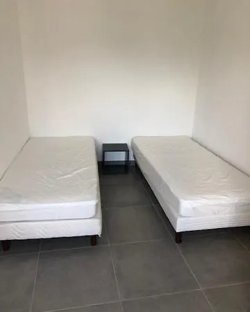 דירה T3 Neuf Sur Les Toits Avec Terrasse הייר